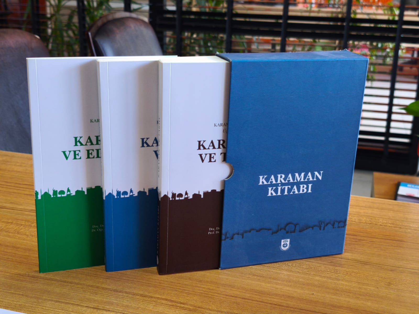 Karaman Kitabı 3 Cilt - Görsel 2